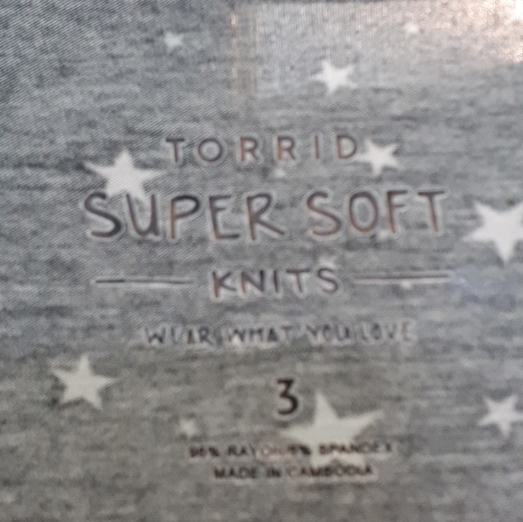 Torrid Star Shirt - Picture 3 of 3